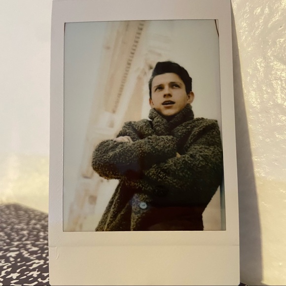 Tom Holland Polaroids - Picture 12 of 15